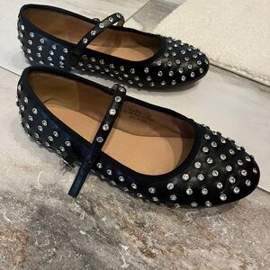 House of Harlow 1960 flashy ballet flats 7.5